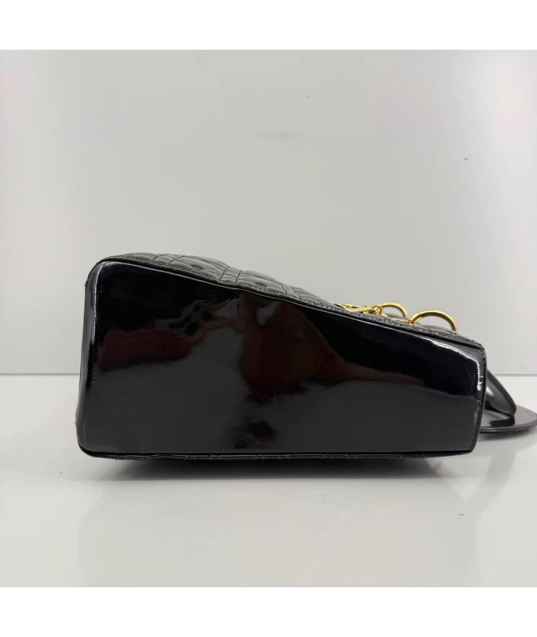 CHRISTIAN DIOR Черная сумка с короткими ручками из лакированной кожи, фото 5