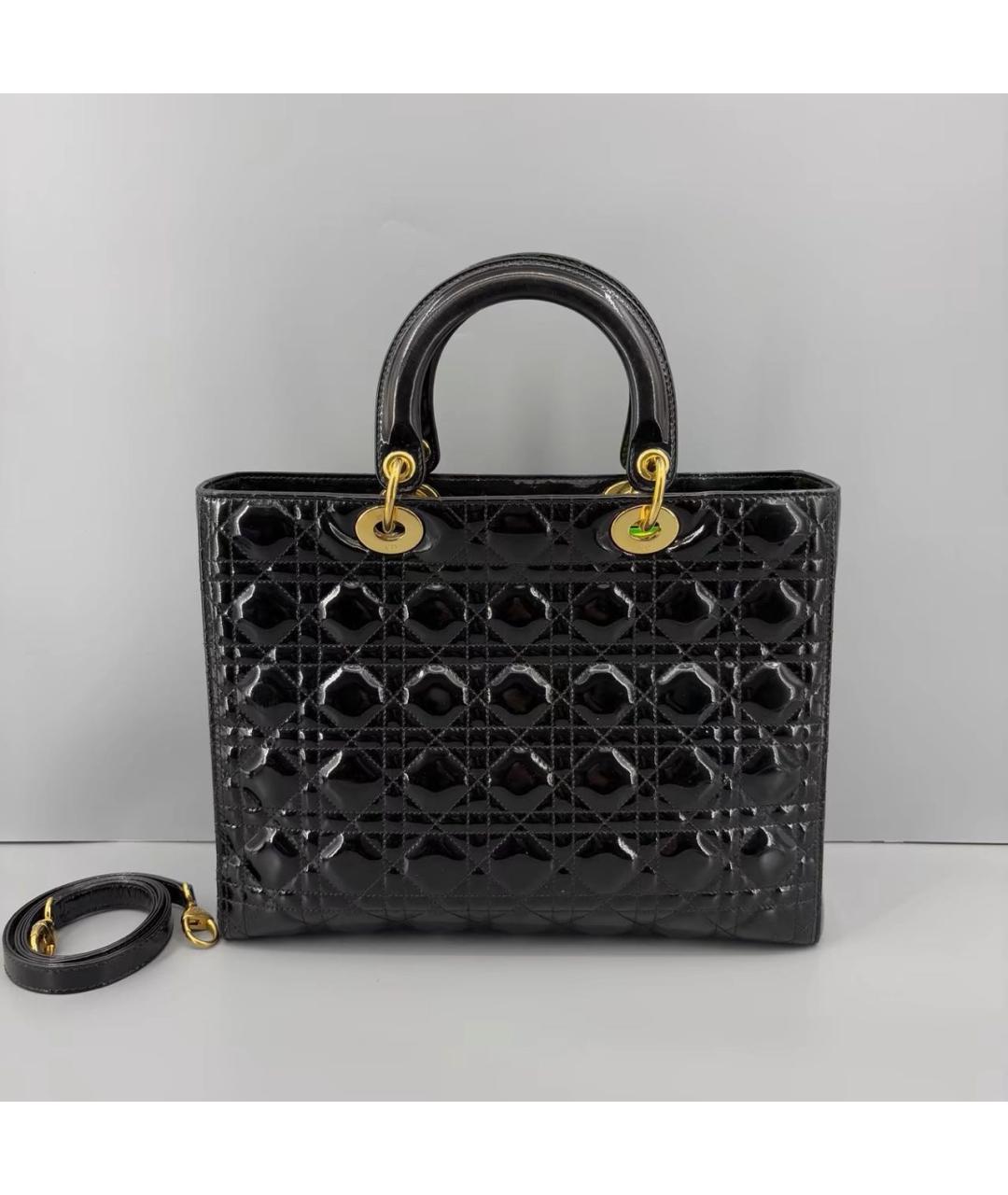 CHRISTIAN DIOR Черная сумка с короткими ручками из лакированной кожи, фото 2