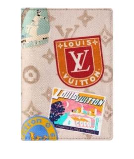 LOUIS VUITTON Обложка/футляр