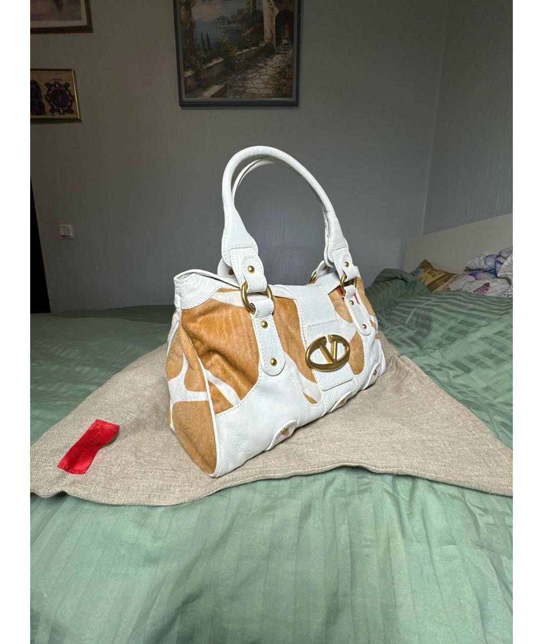 VALENTINO Сумка с короткими ручками из экзотической кожи, фото 2