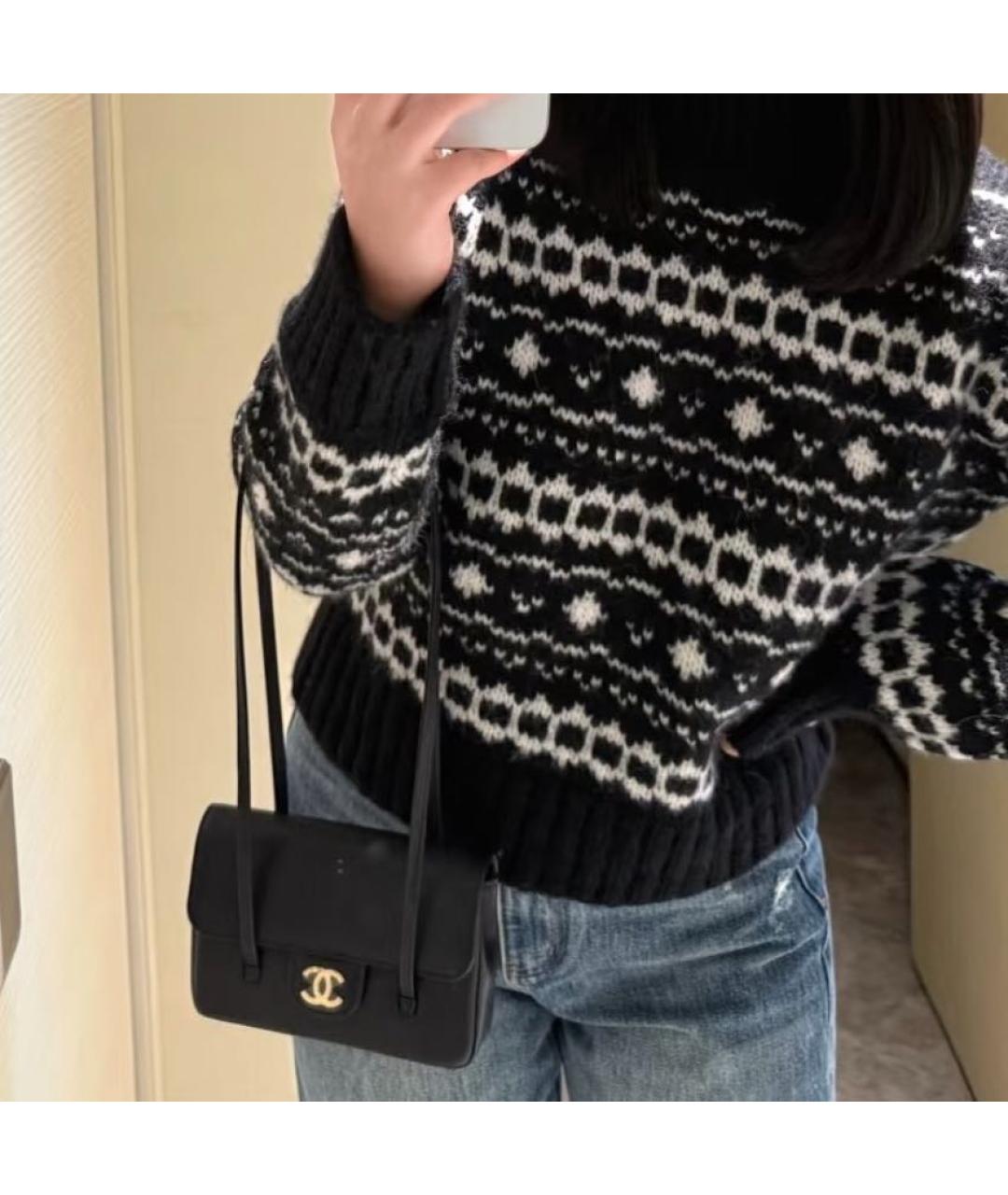 CHANEL Черная кожаная сумка с короткими ручками, фото 5