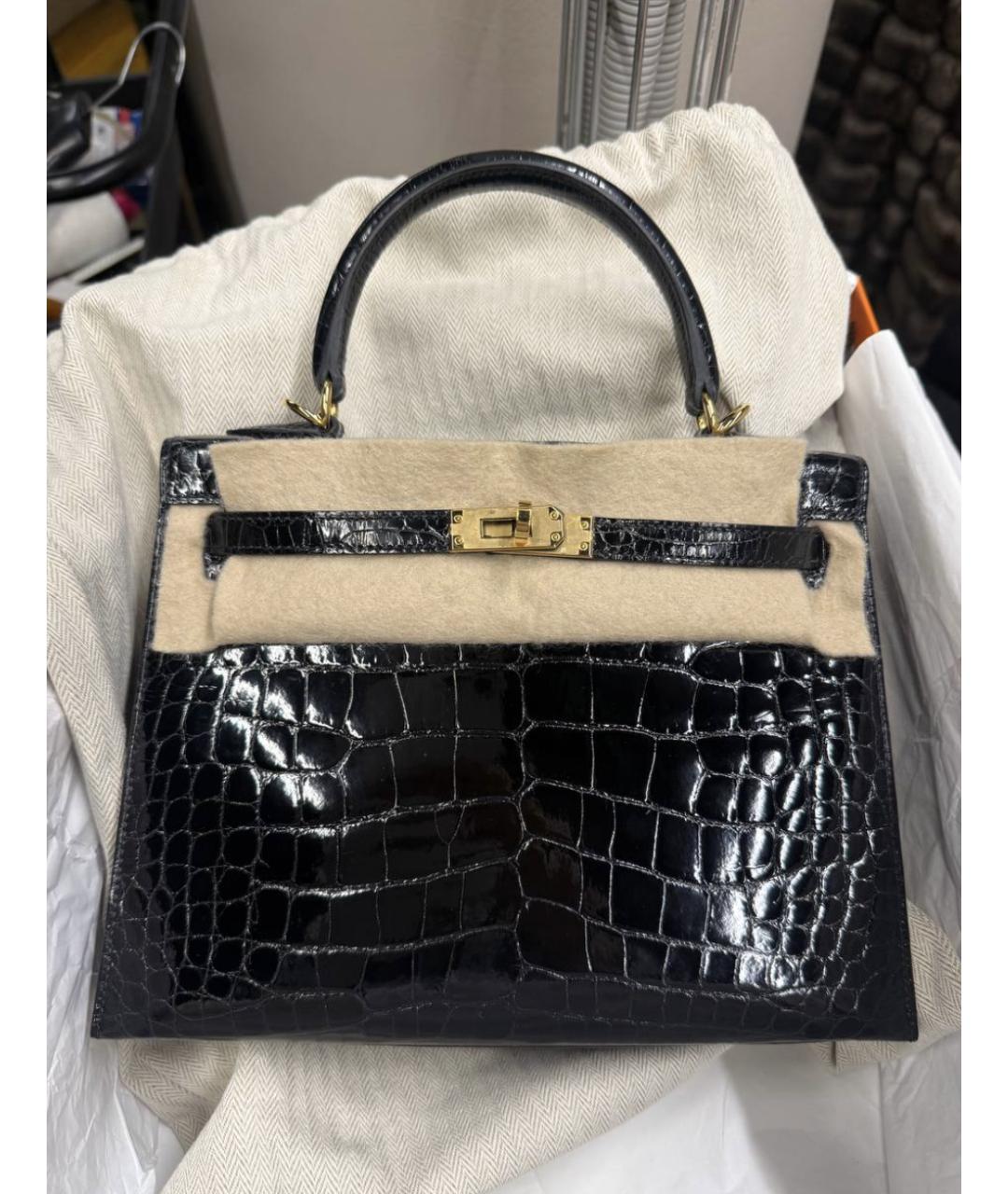 HERMES Черная сумка с короткими ручками из экзотической кожи, фото 2