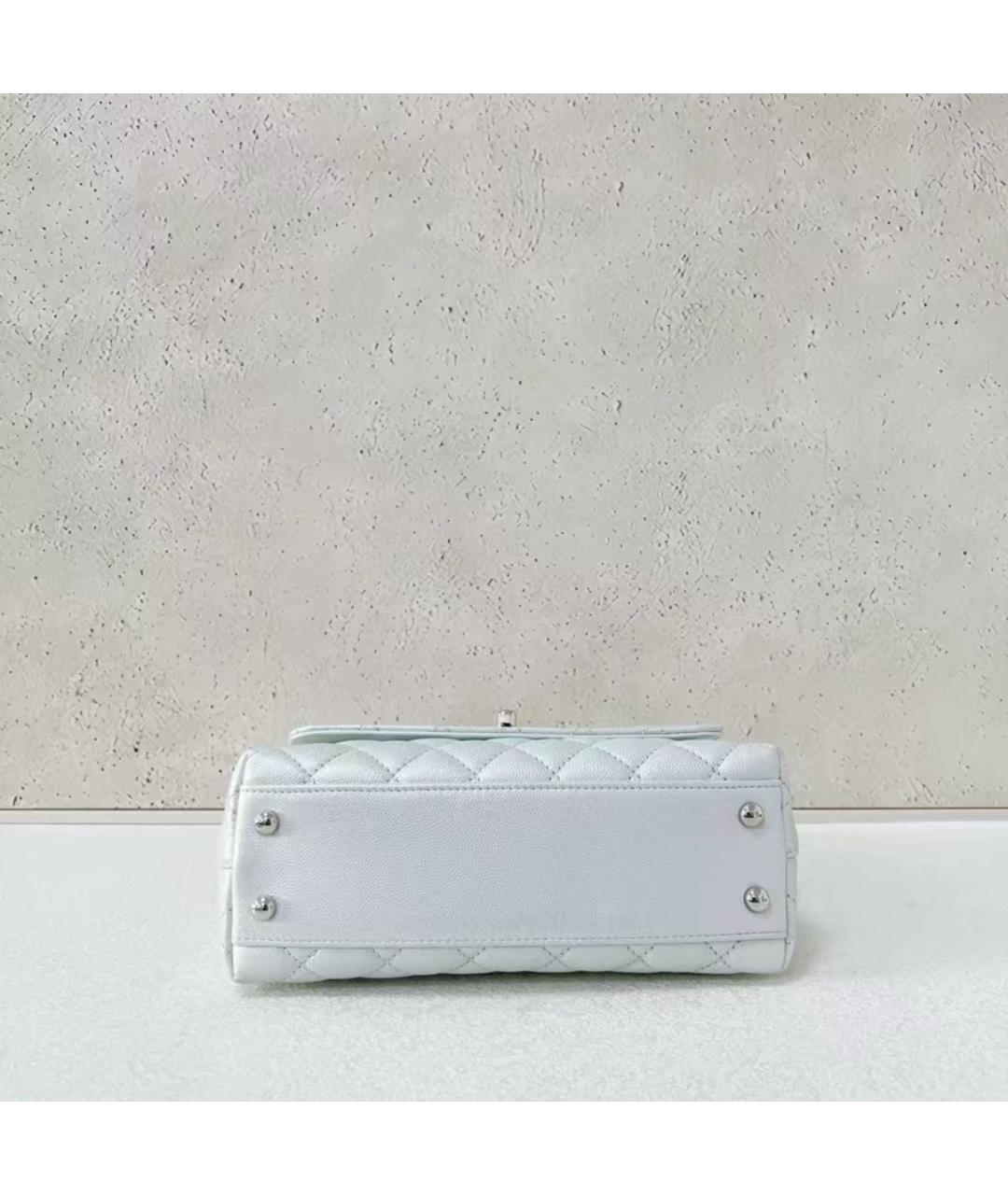 CHANEL Белая кожаная сумка через плечо, фото 5
