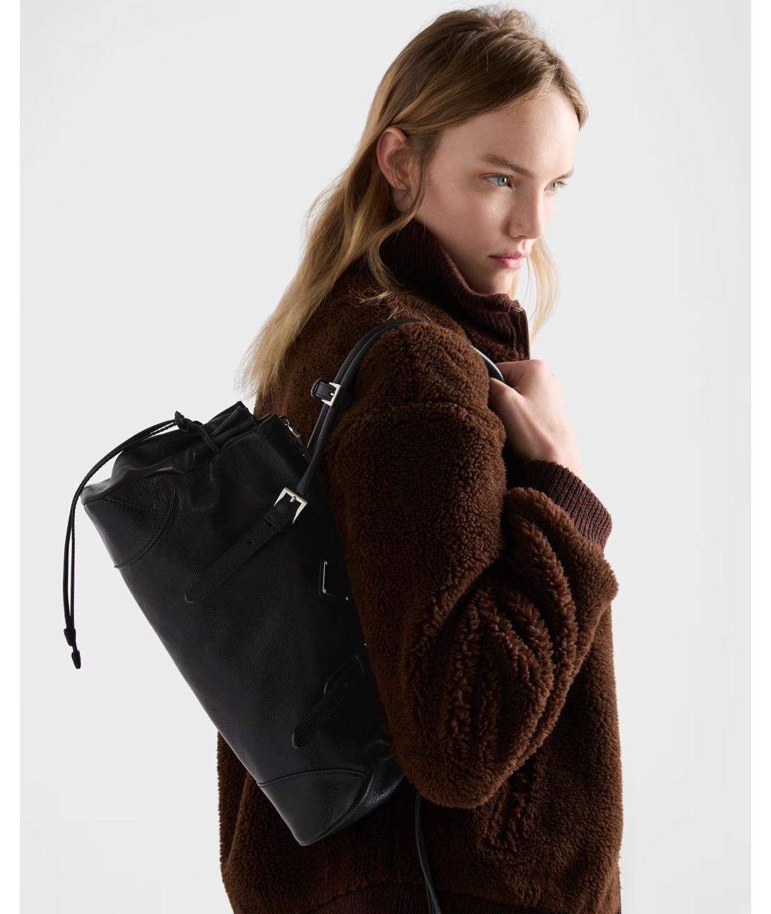 PRADA Черная кожаная сумка через плечо, фото 5