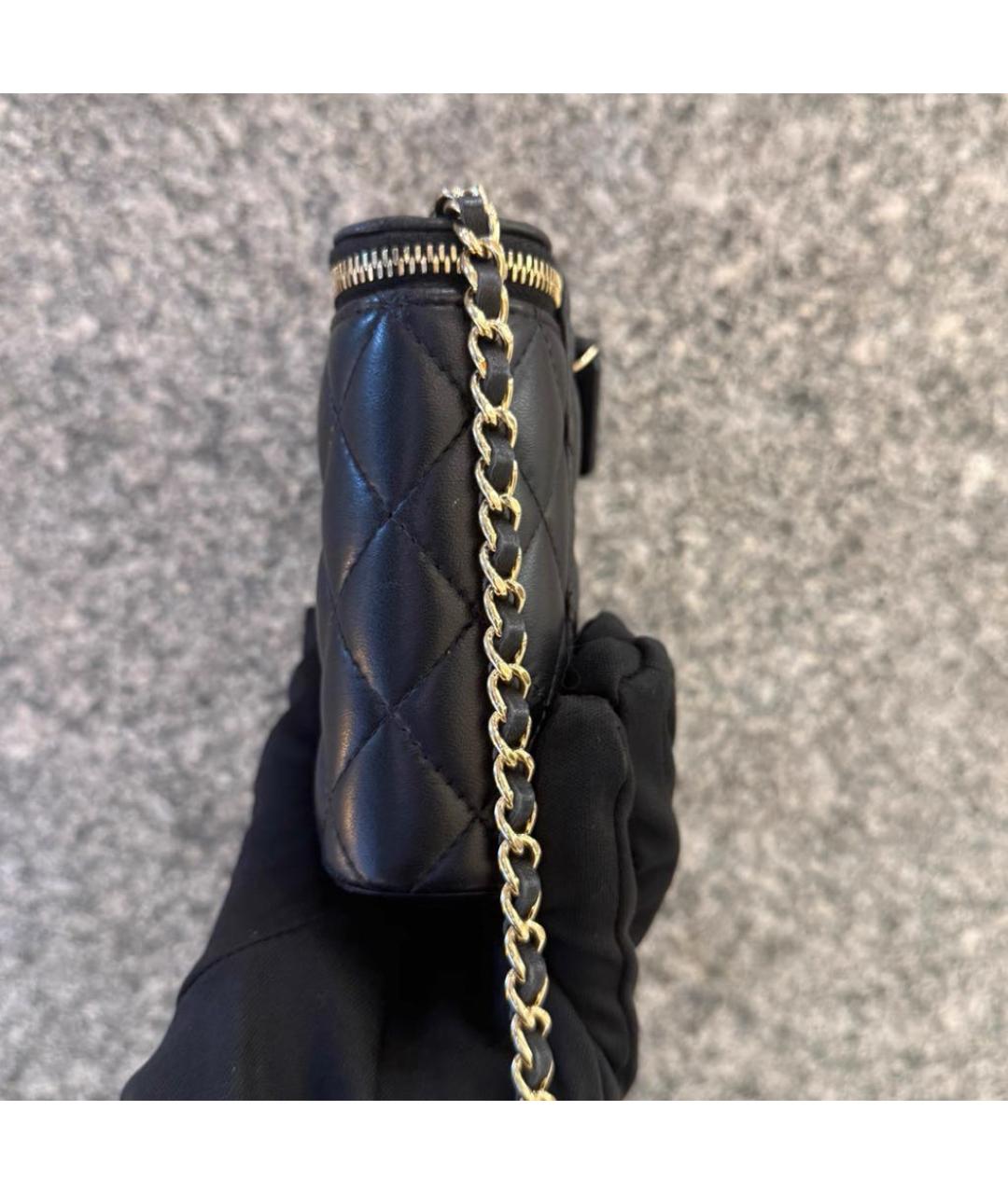 CHANEL Черная кожаная сумка через плечо, фото 4