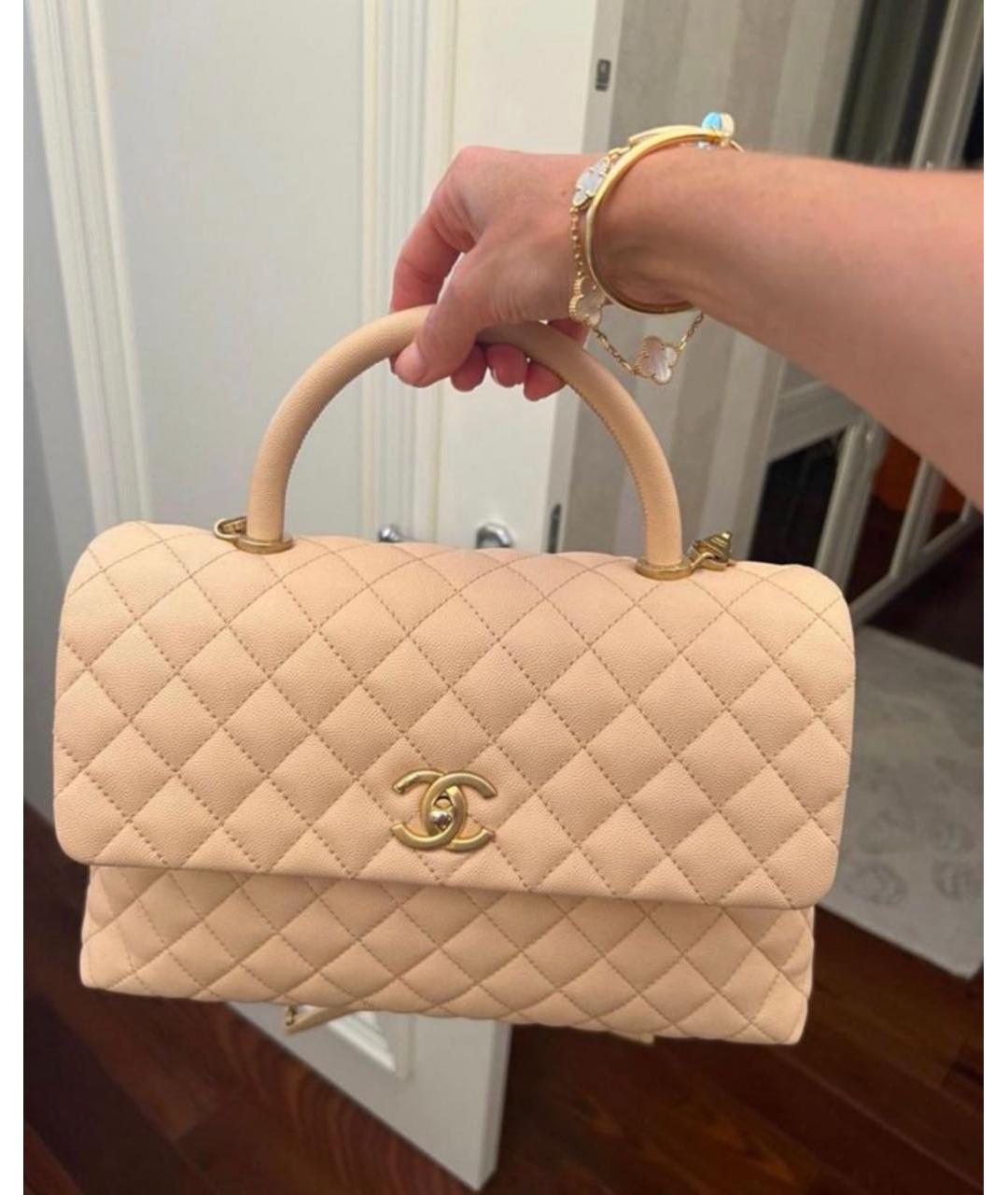 CHANEL Бежевая кожаная сумка с короткими ручками, фото 2