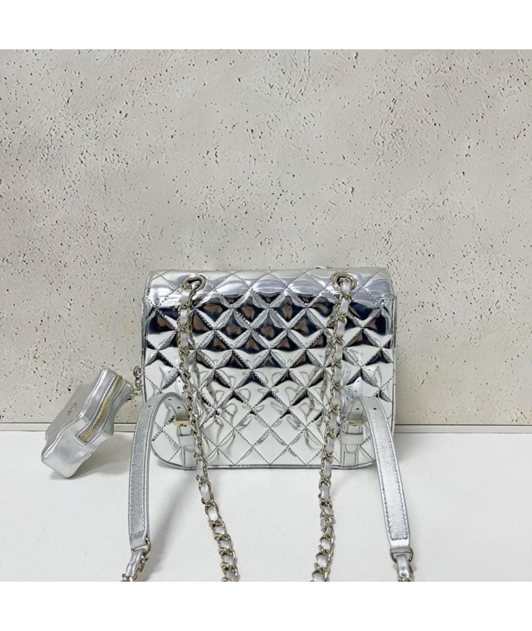 CHANEL Серебряная сумка через плечо, фото 2