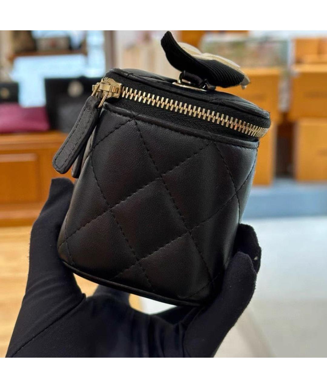CHANEL Черная кожаная сумка через плечо, фото 4