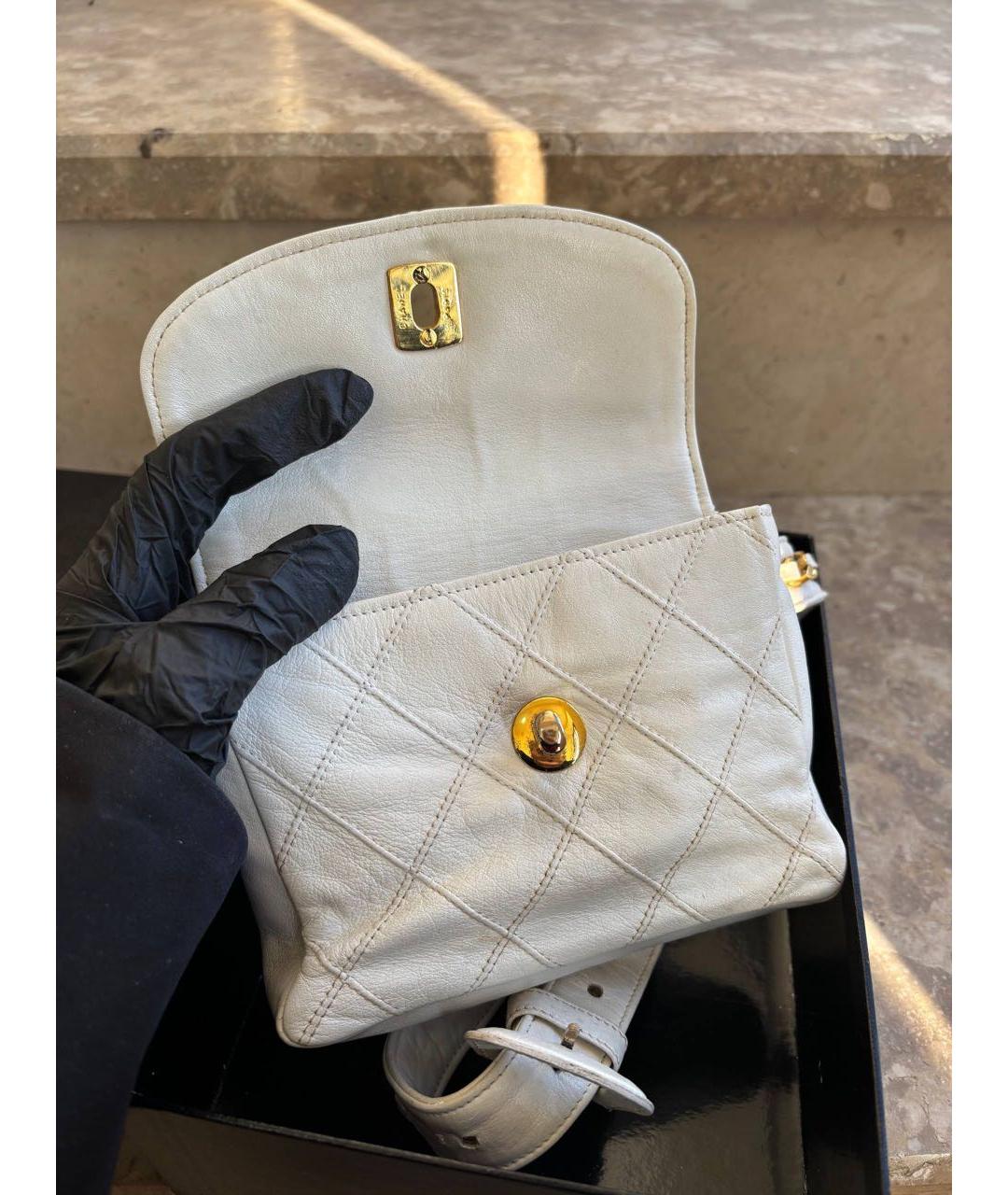 CHANEL Белая кожаная поясная сумка, фото 5