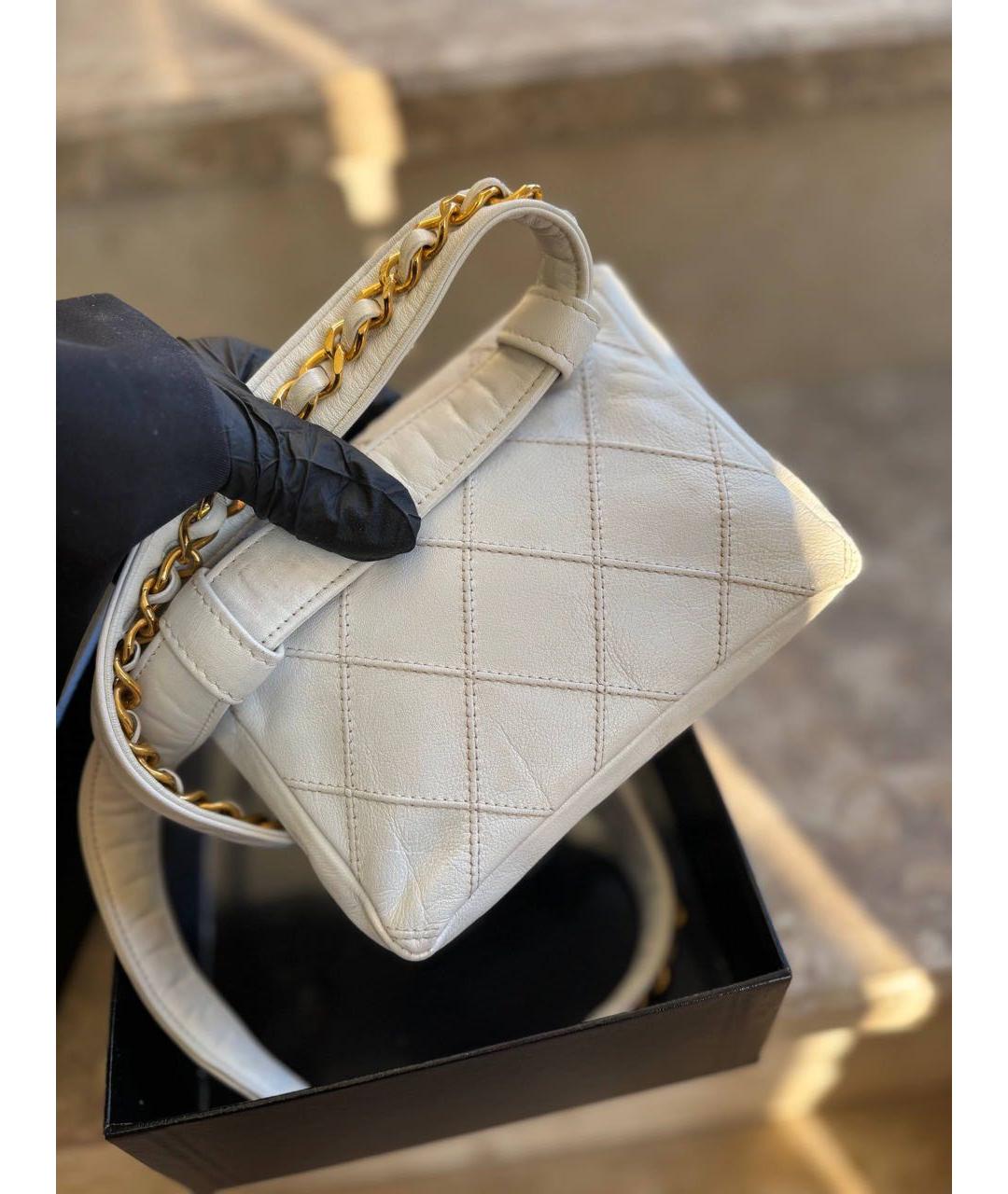 CHANEL Белая кожаная поясная сумка, фото 3