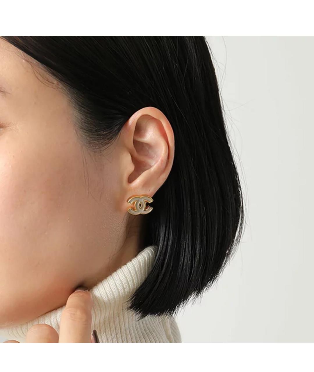 CHANEL Золотые металлические серьги, фото 2