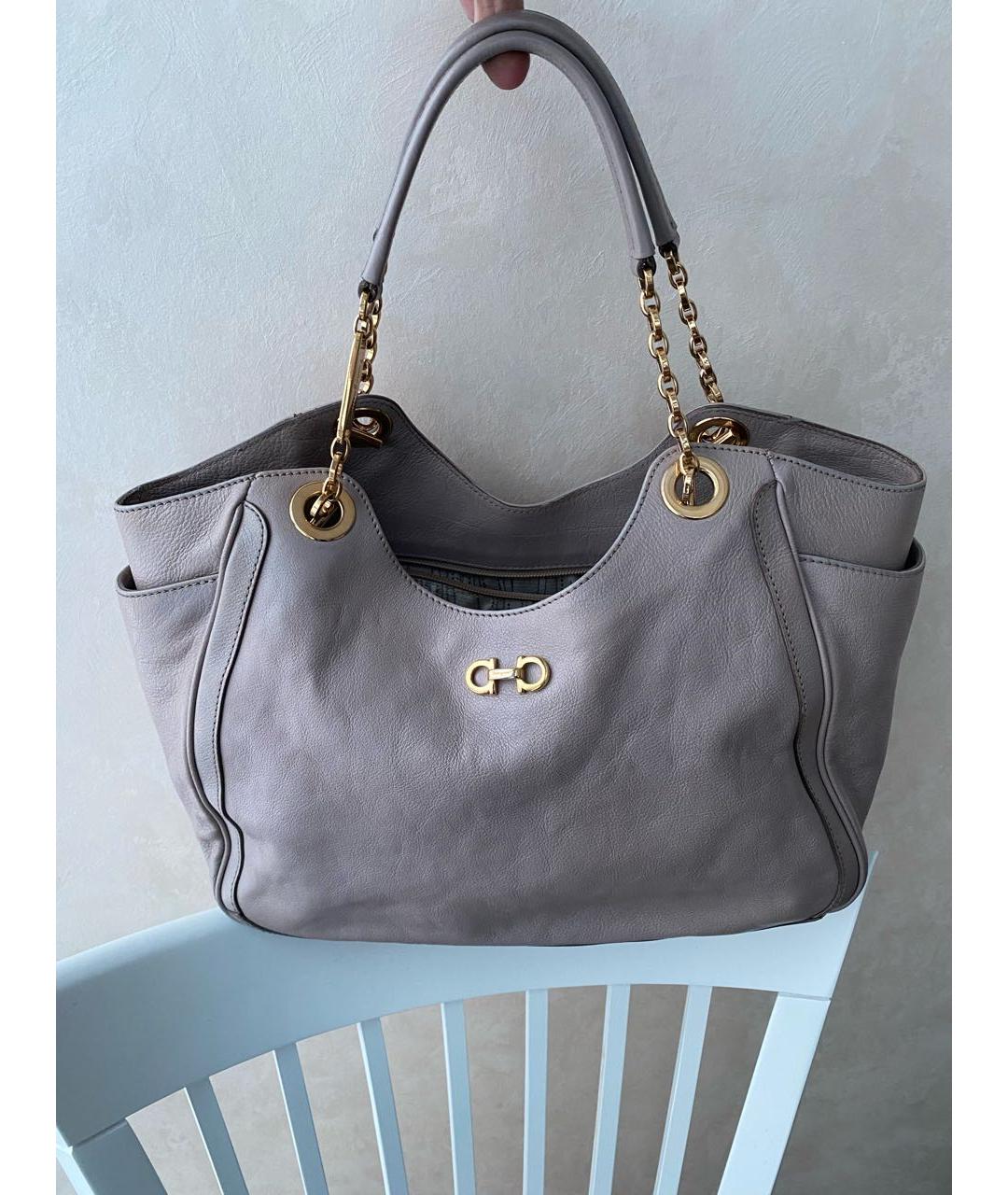 FERRAGAMO Бежевая кожаная сумка тоут, фото 9