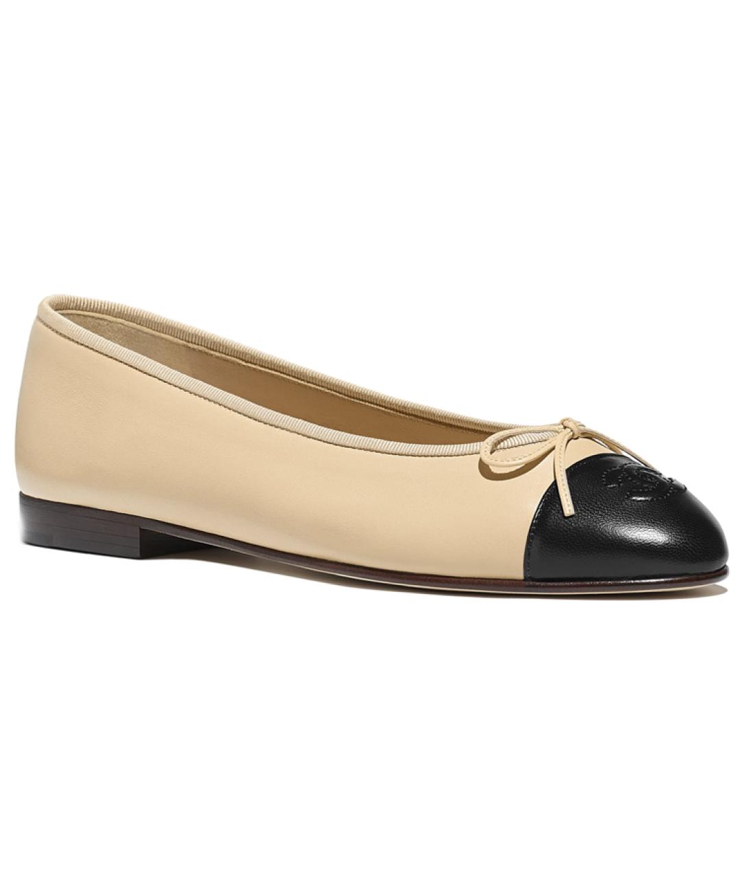 CHANEL Бежевые кожаные кроссовки, фото 3