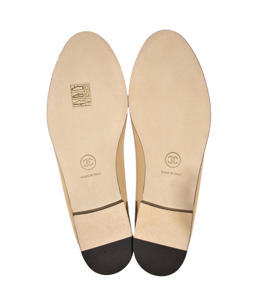 CHANEL Бежевые кожаные кроссовки, фото 4