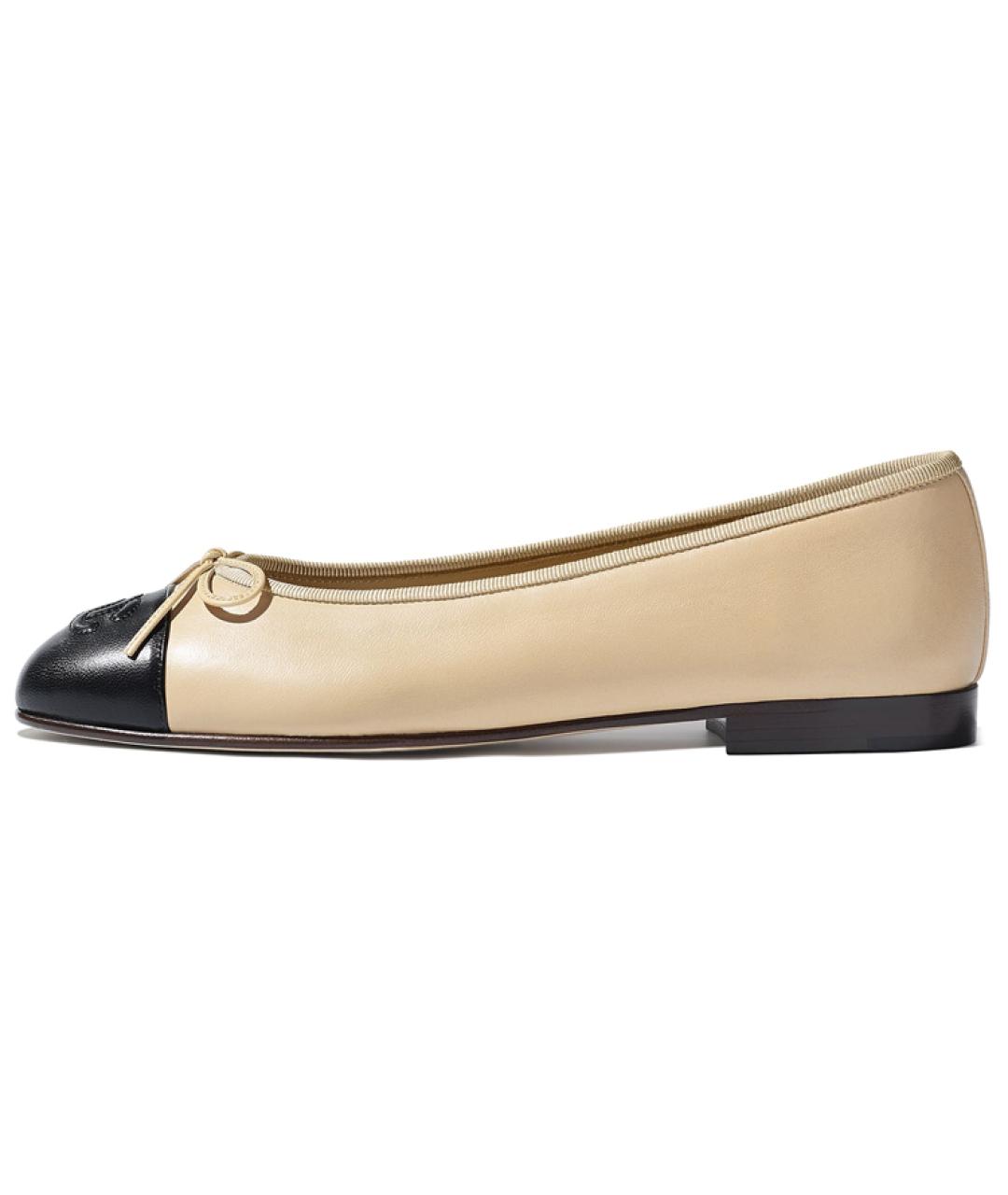 CHANEL Бежевые кожаные кроссовки, фото 2