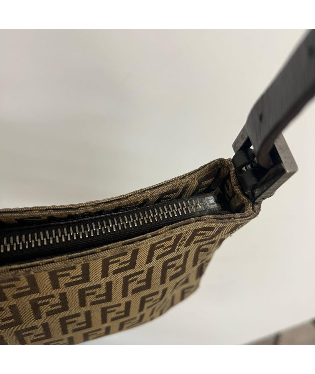 FENDI Коричневая кожаная сумка с короткими ручками, фото 7