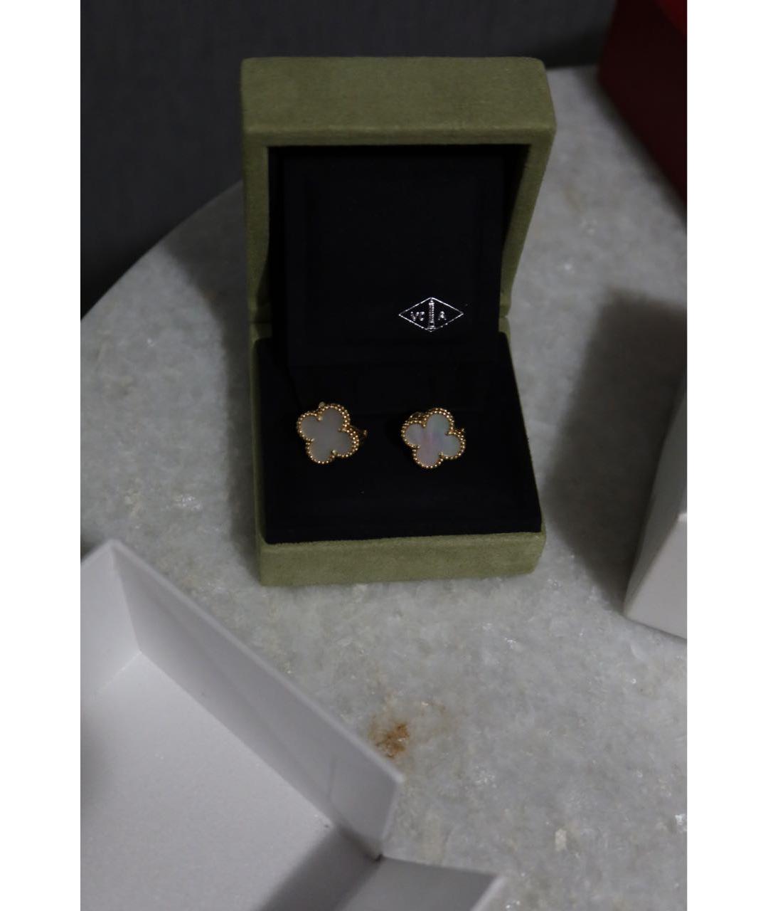 VAN CLEEF & ARPELS Белые серьги из желтого золота, фото 3