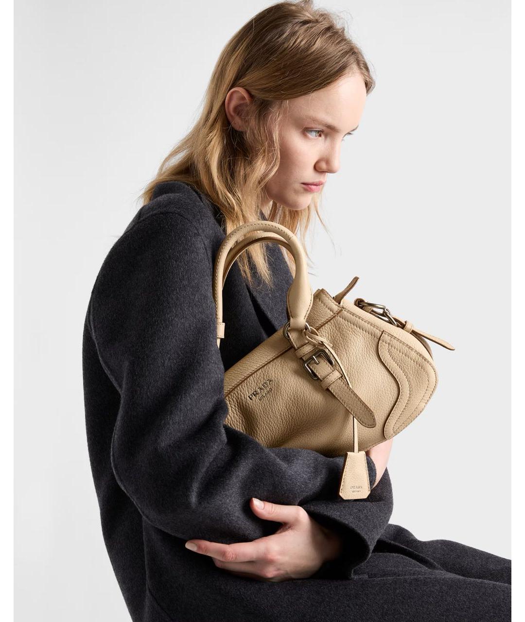 PRADA Бежевая кожаная сумка тоут, фото 2