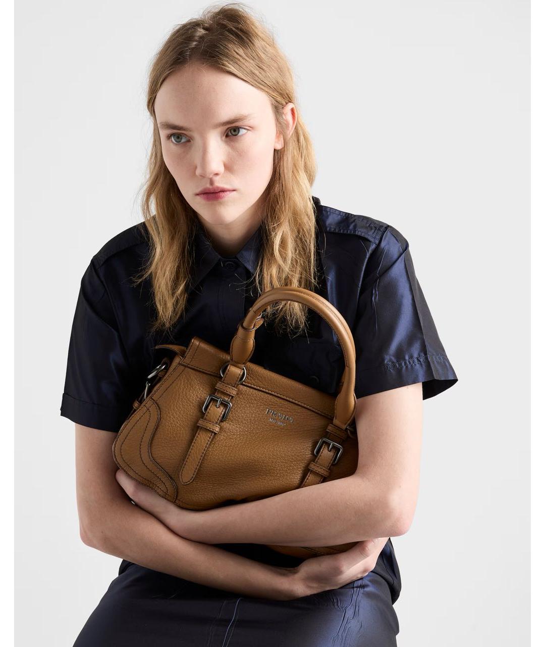 PRADA Коричневая кожаная сумка тоут, фото 2