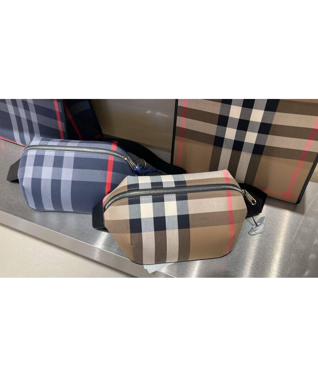 BURBERRY Темно-синяя поясная сумка, фото 5