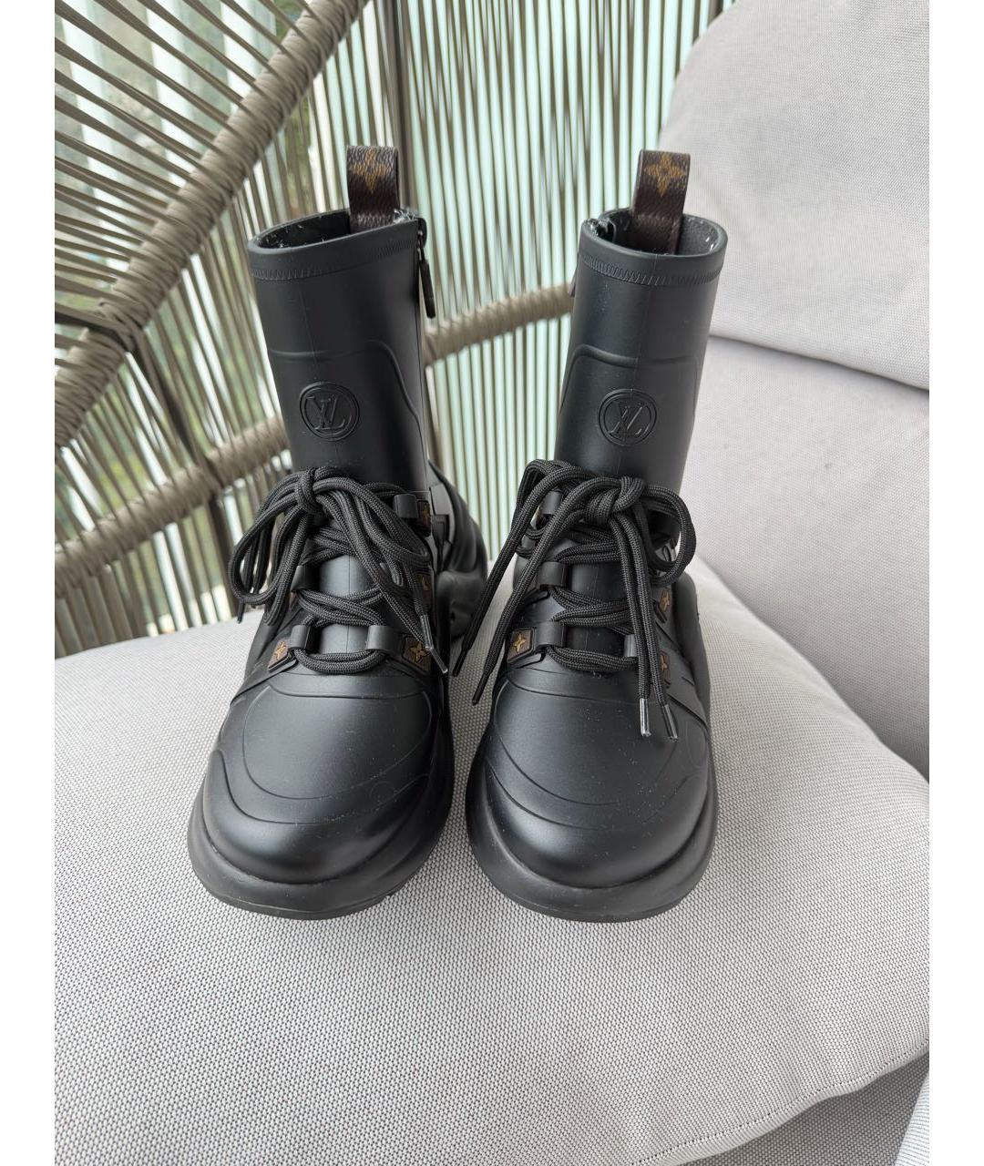 LOUIS VUITTON Черные резиновые сапоги, фото 2
