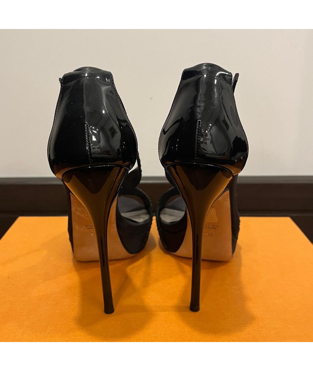 GUCCI Черные босоножки из лакированной кожи, фото 4