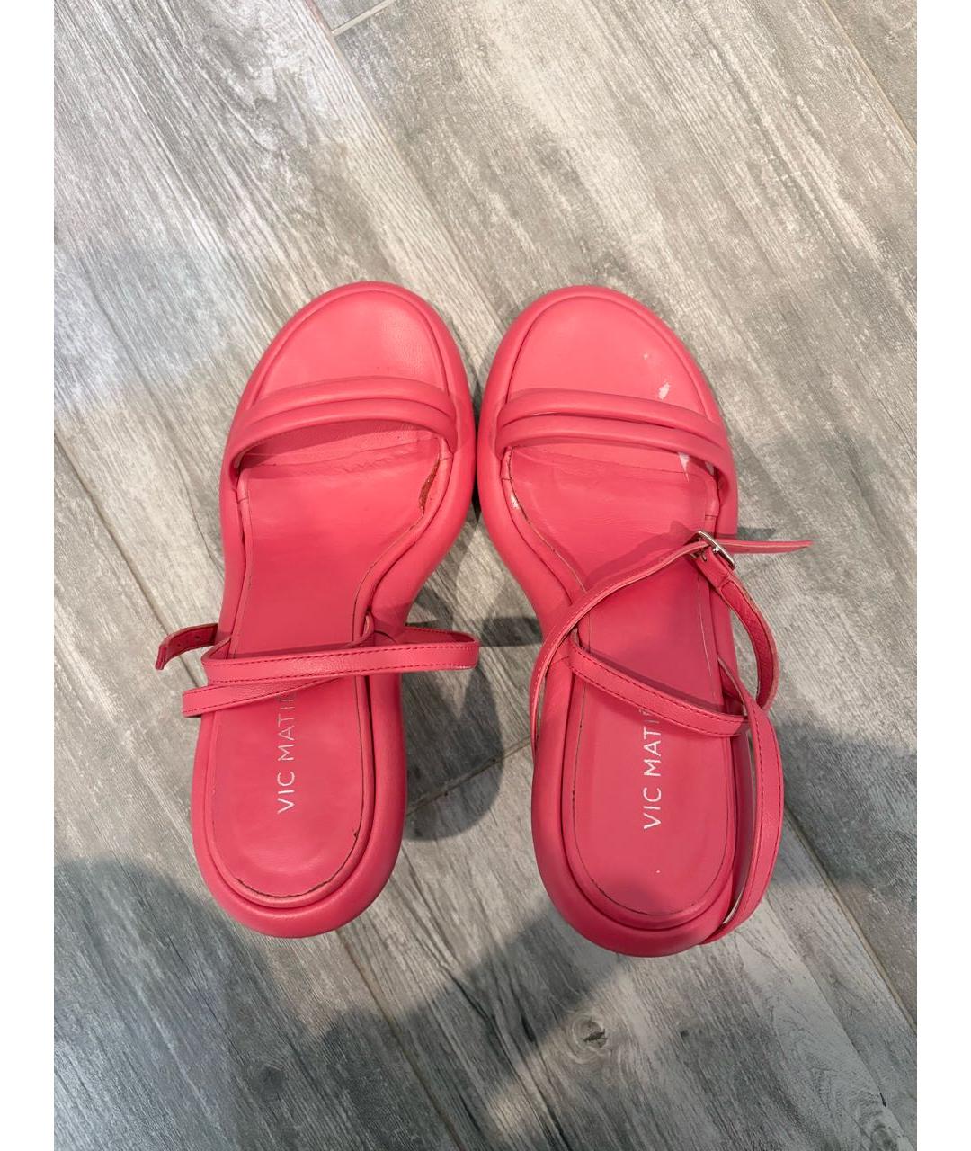 VIC MATIE Коралловые кожаные босоножки, фото 3