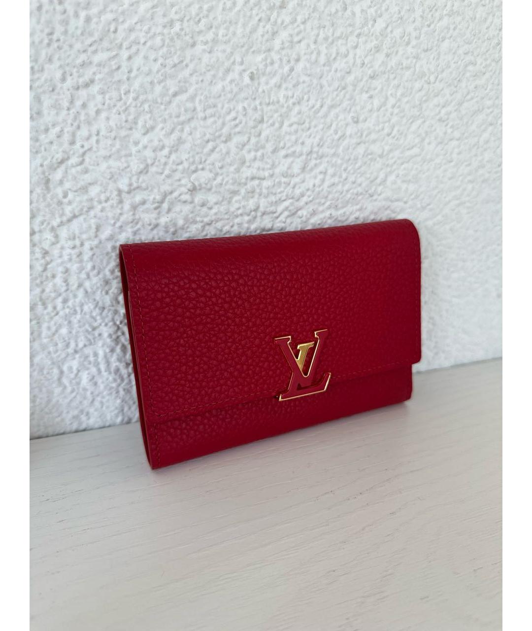 LOUIS VUITTON Красный кожаный кошелек, фото 2