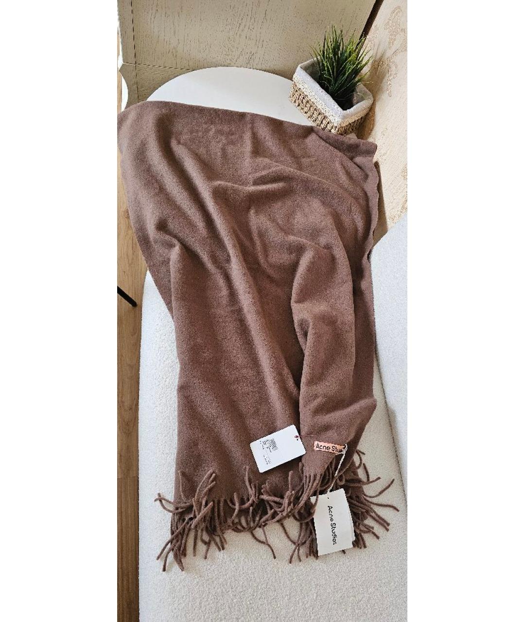 ACNE STUDIOS Коричневый шерстяной шарф, фото 4