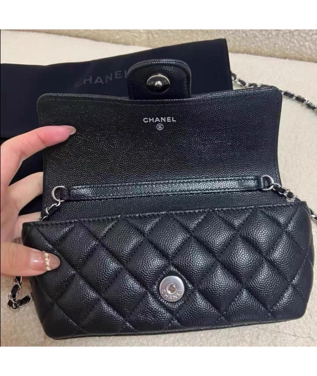 CHANEL Черная кожаная сумка через плечо, фото 5