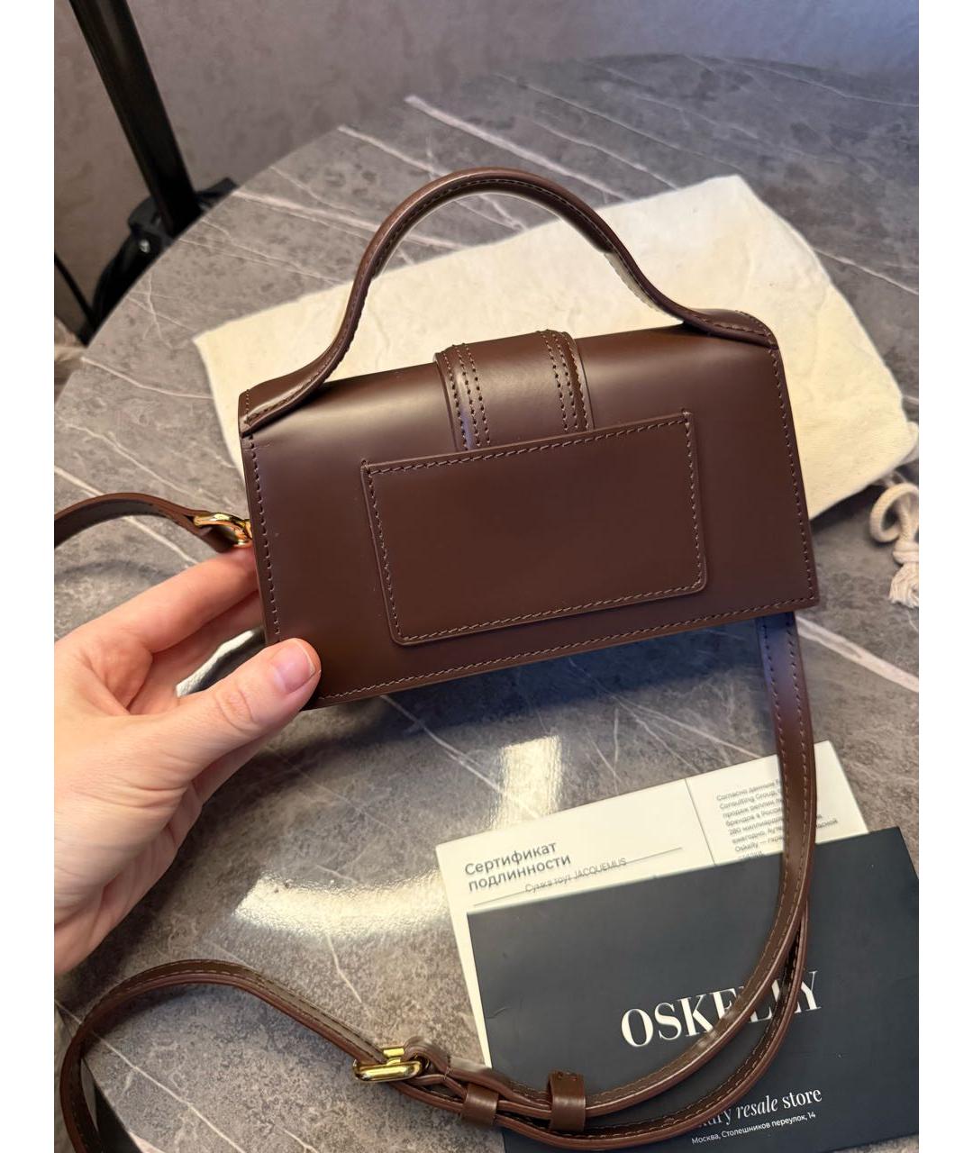 JACQUEMUS Коричневая кожаная сумка с короткими ручками, фото 6
