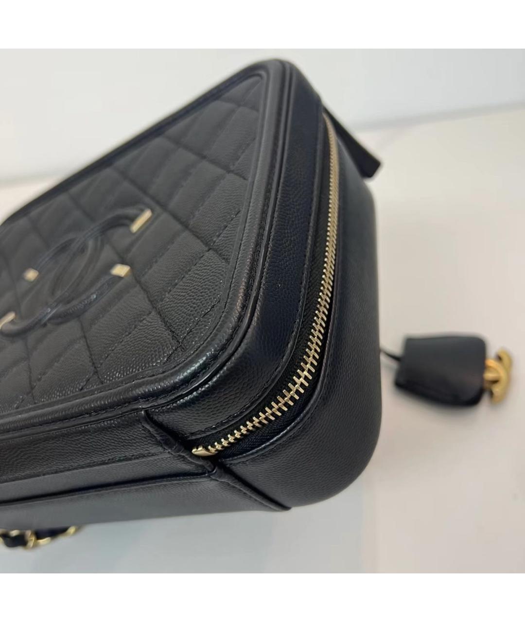 CHANEL Черная кожаная сумка через плечо, фото 5