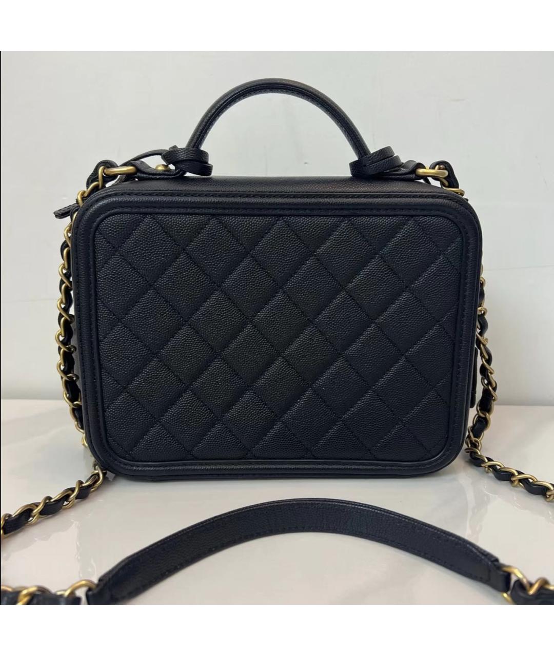 CHANEL Черная кожаная сумка через плечо, фото 2