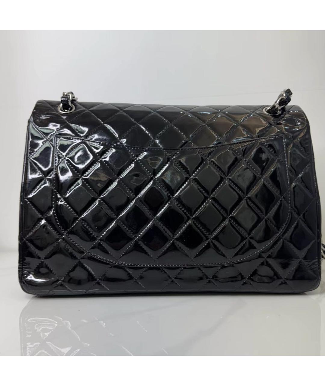CHANEL Черная сумка через плечо из лакированной кожи, фото 3