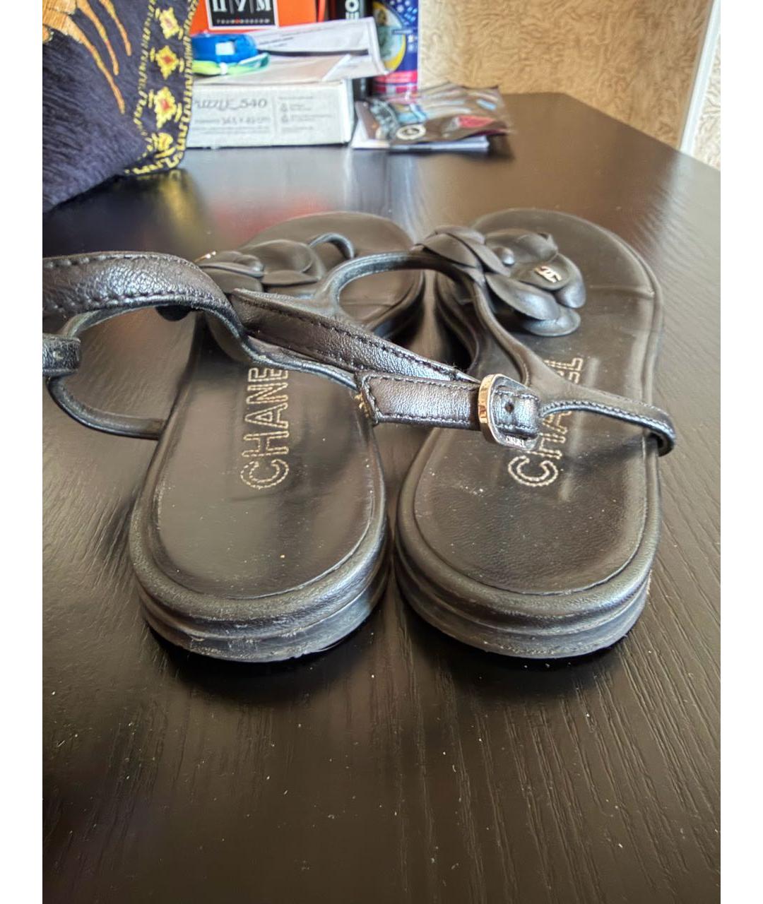 CHANEL Черные кожаные сандалии, фото 4