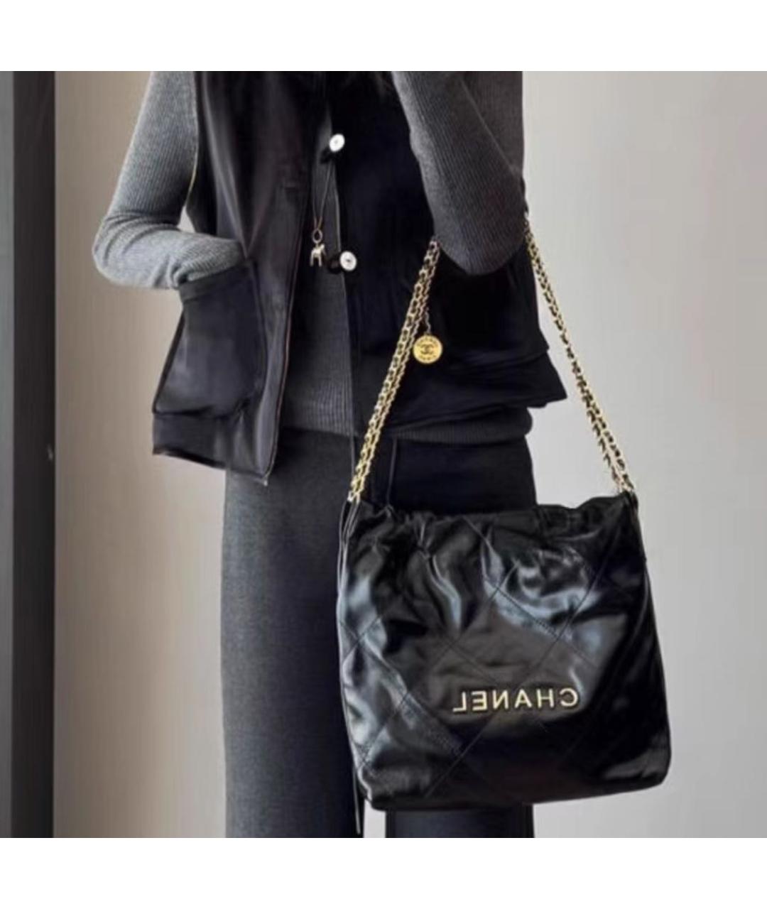 CHANEL Черная кожаная сумка через плечо, фото 7