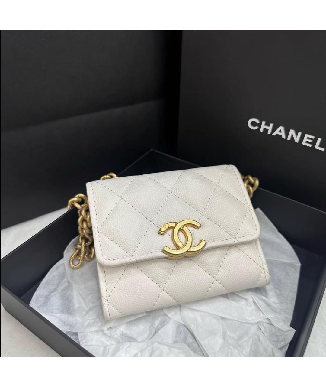 CHANEL Белая кожаная сумка через плечо, фото 2