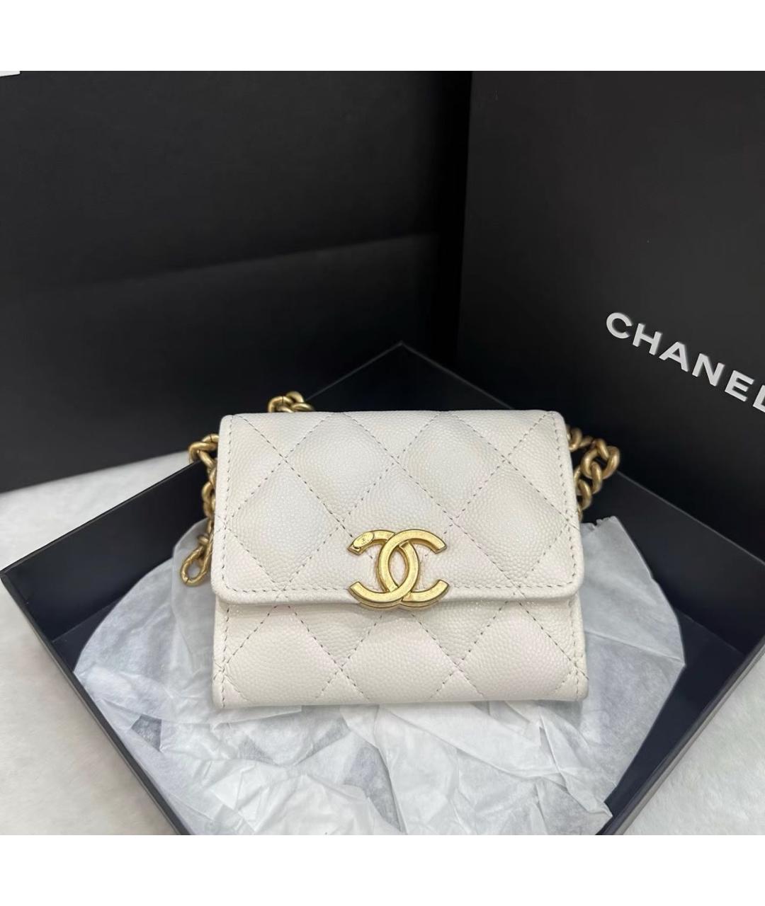 CHANEL Белая кожаная сумка через плечо, фото 6