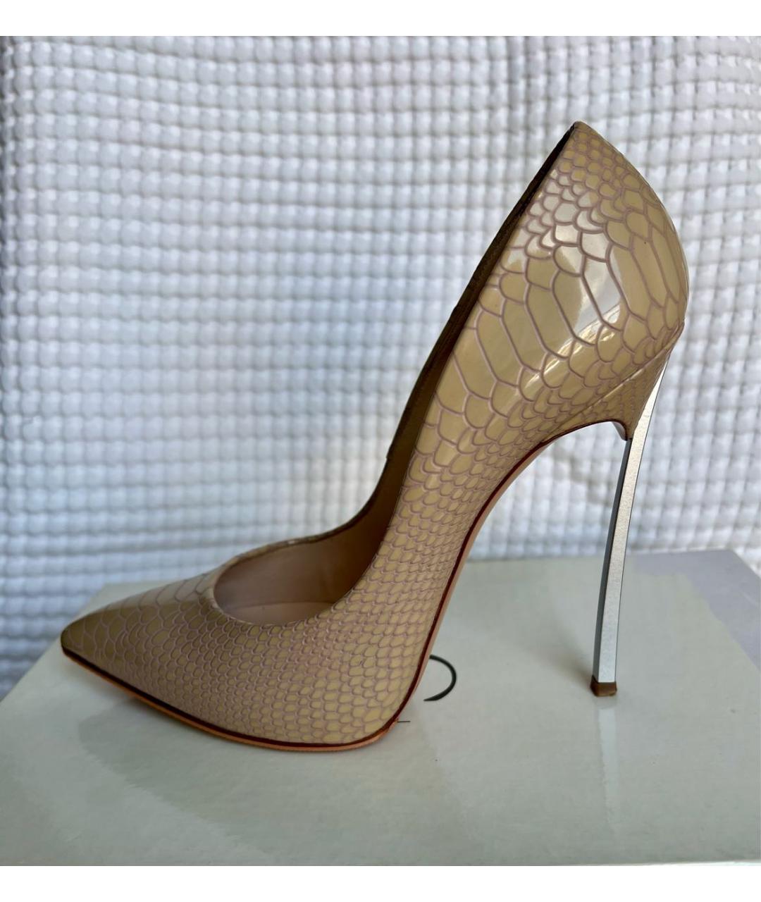 CASADEI Бежевые туфли из лакированной кожи, фото 6
