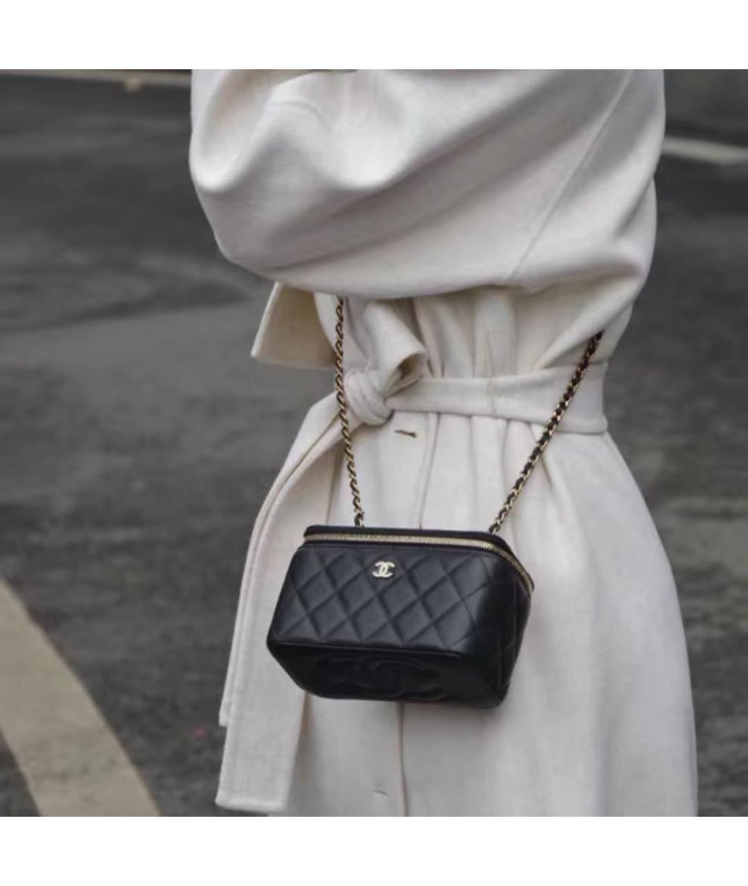 CHANEL Черная кожаная сумка через плечо, фото 6