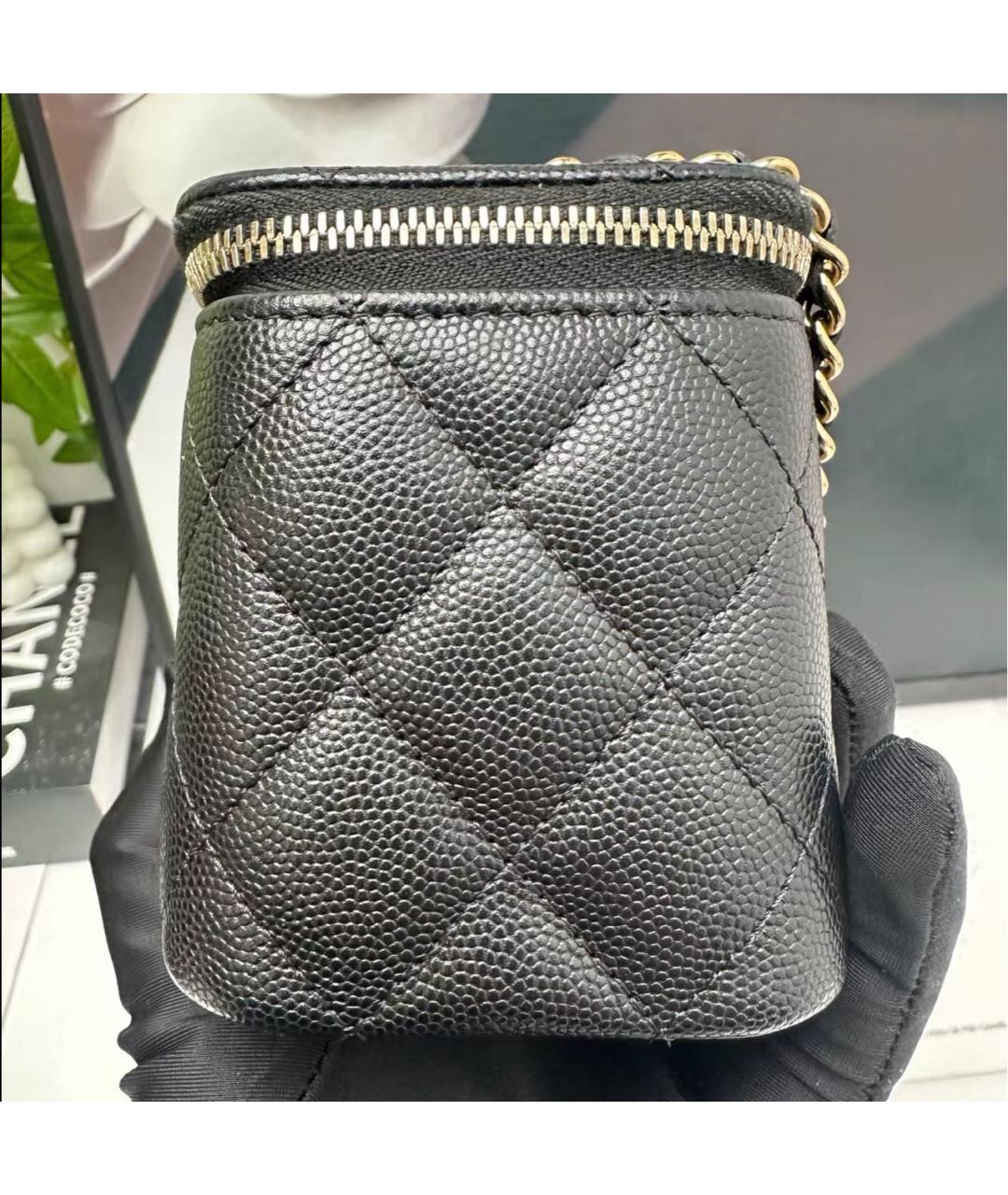 CHANEL Черная кожаная сумка через плечо, фото 3