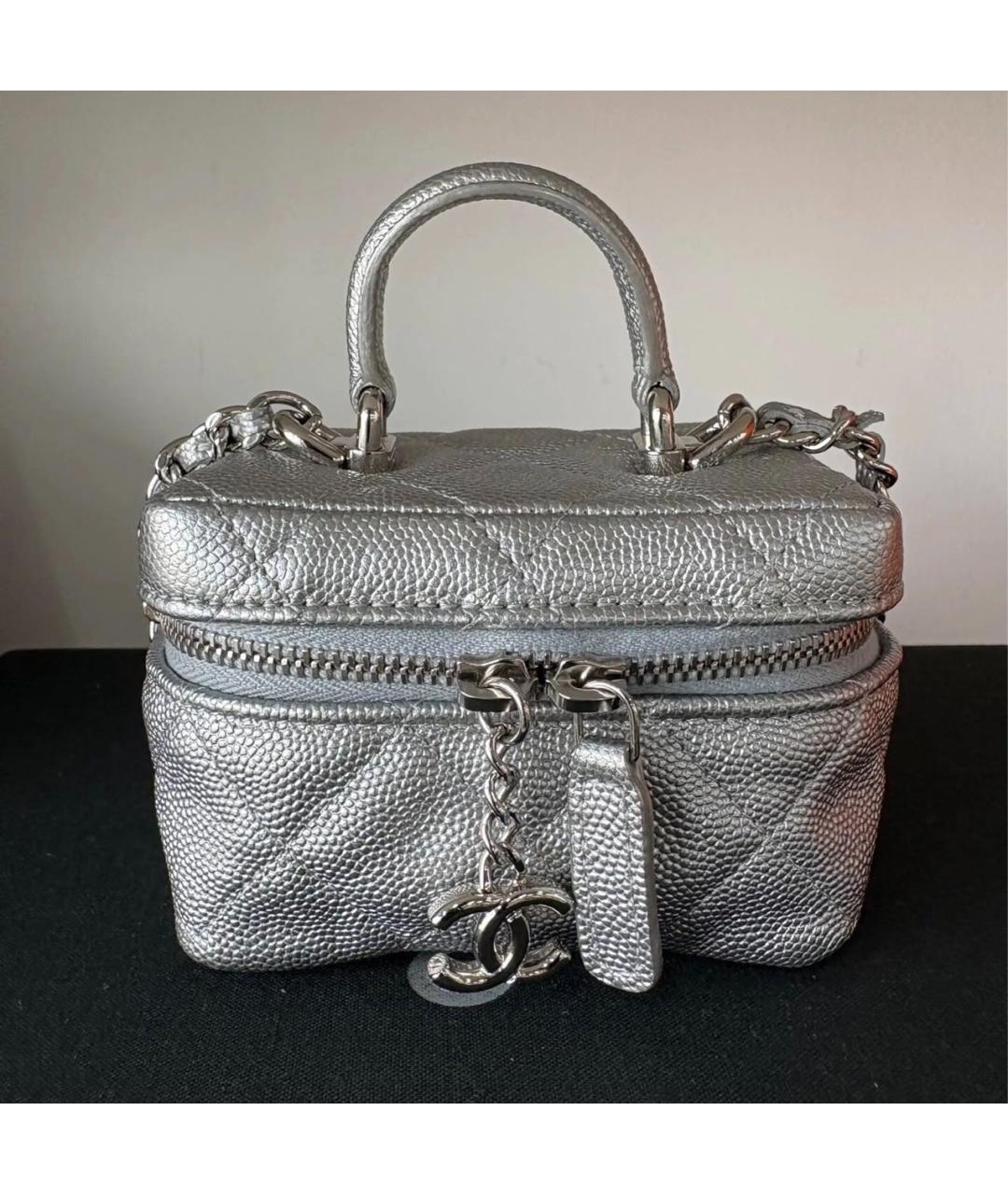 CHANEL Серебряная кожаная сумка через плечо, фото 2