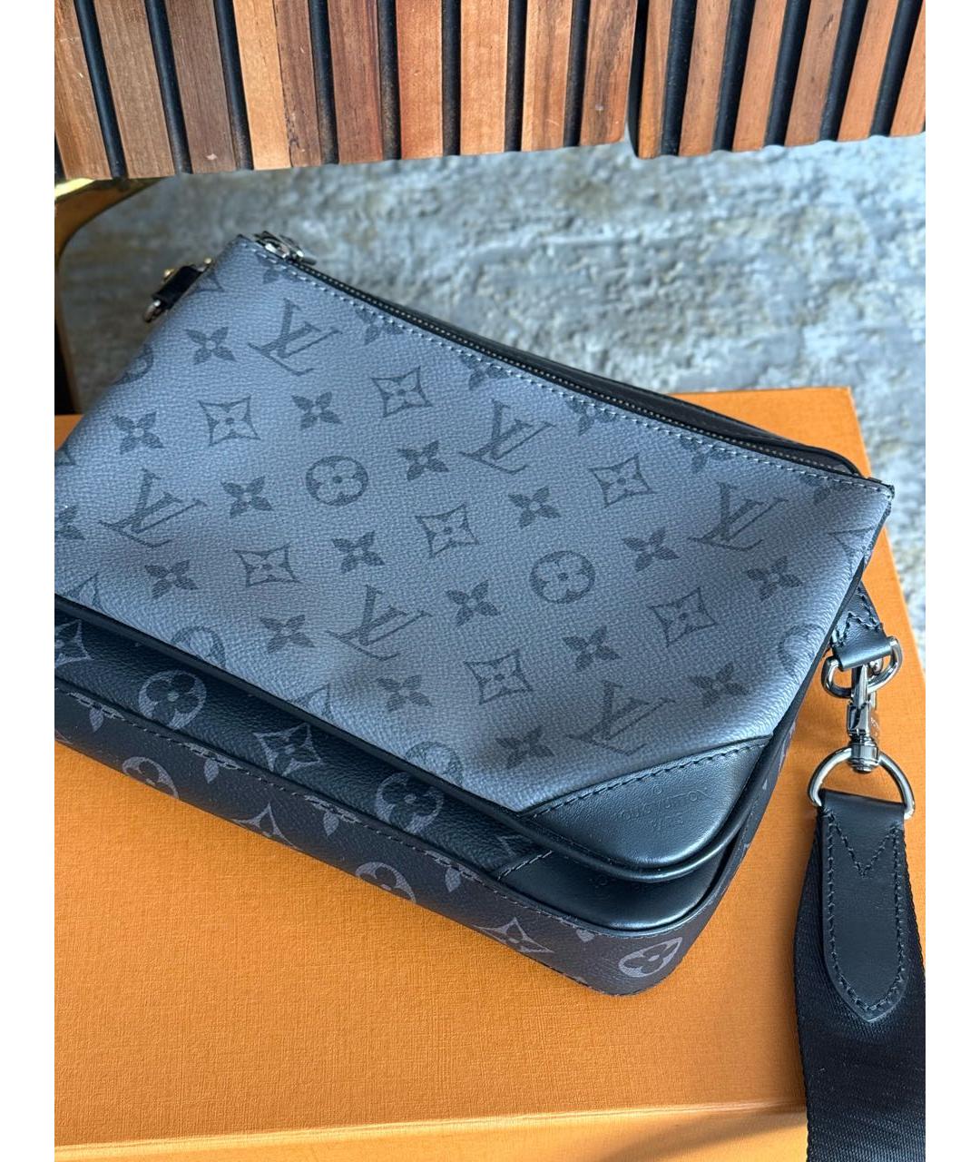 LOUIS VUITTON Антрацитовая сумка на плечо, фото 7
