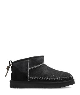 UGG AUSTRALIA Ботинки
