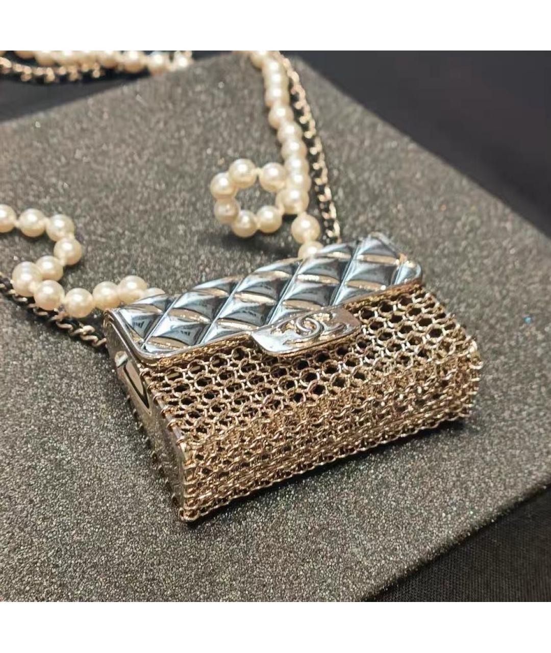 CHANEL Серебряная сумка через плечо, фото 4