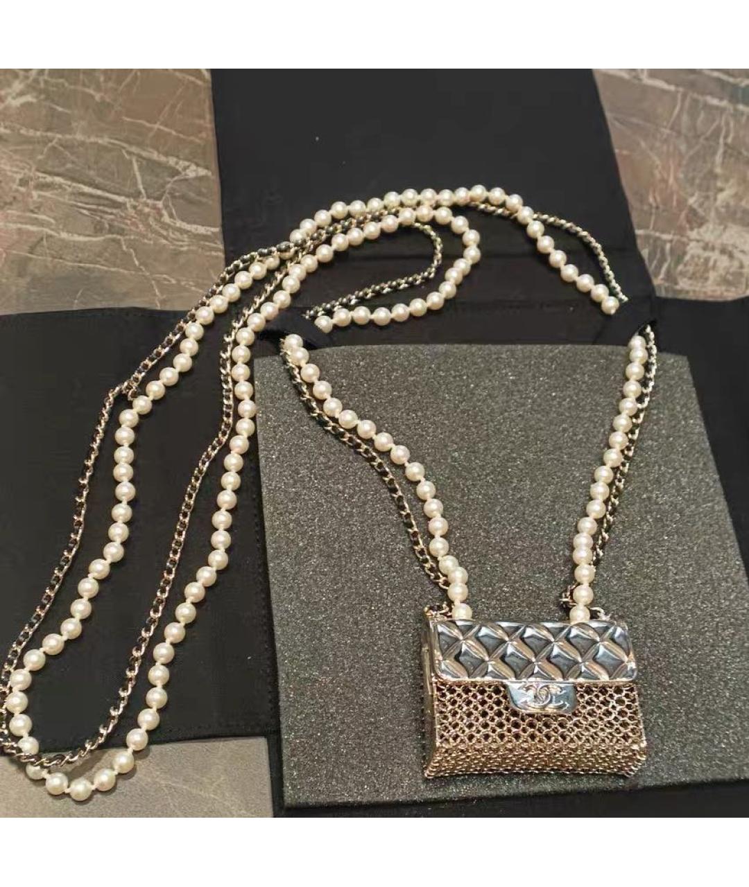 CHANEL Серебряная сумка через плечо, фото 2