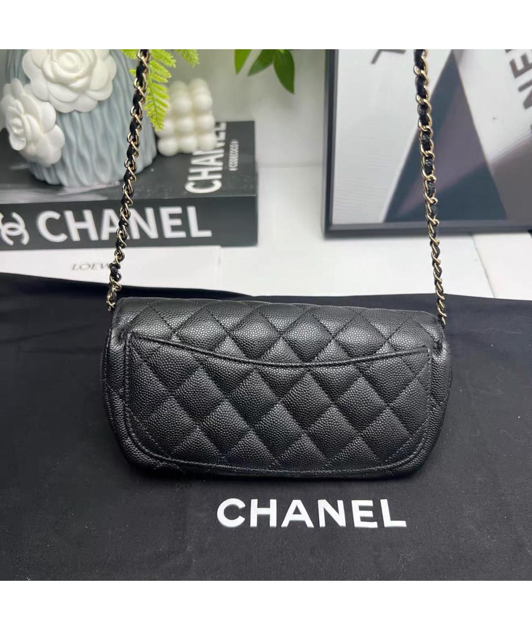 CHANEL Черная кожаная сумка через плечо, фото 2