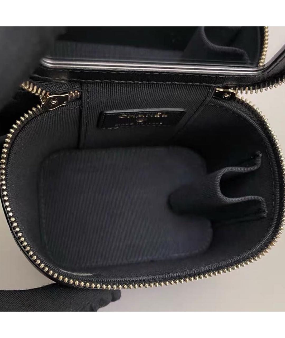 CHANEL Черная кожаная сумка через плечо, фото 7