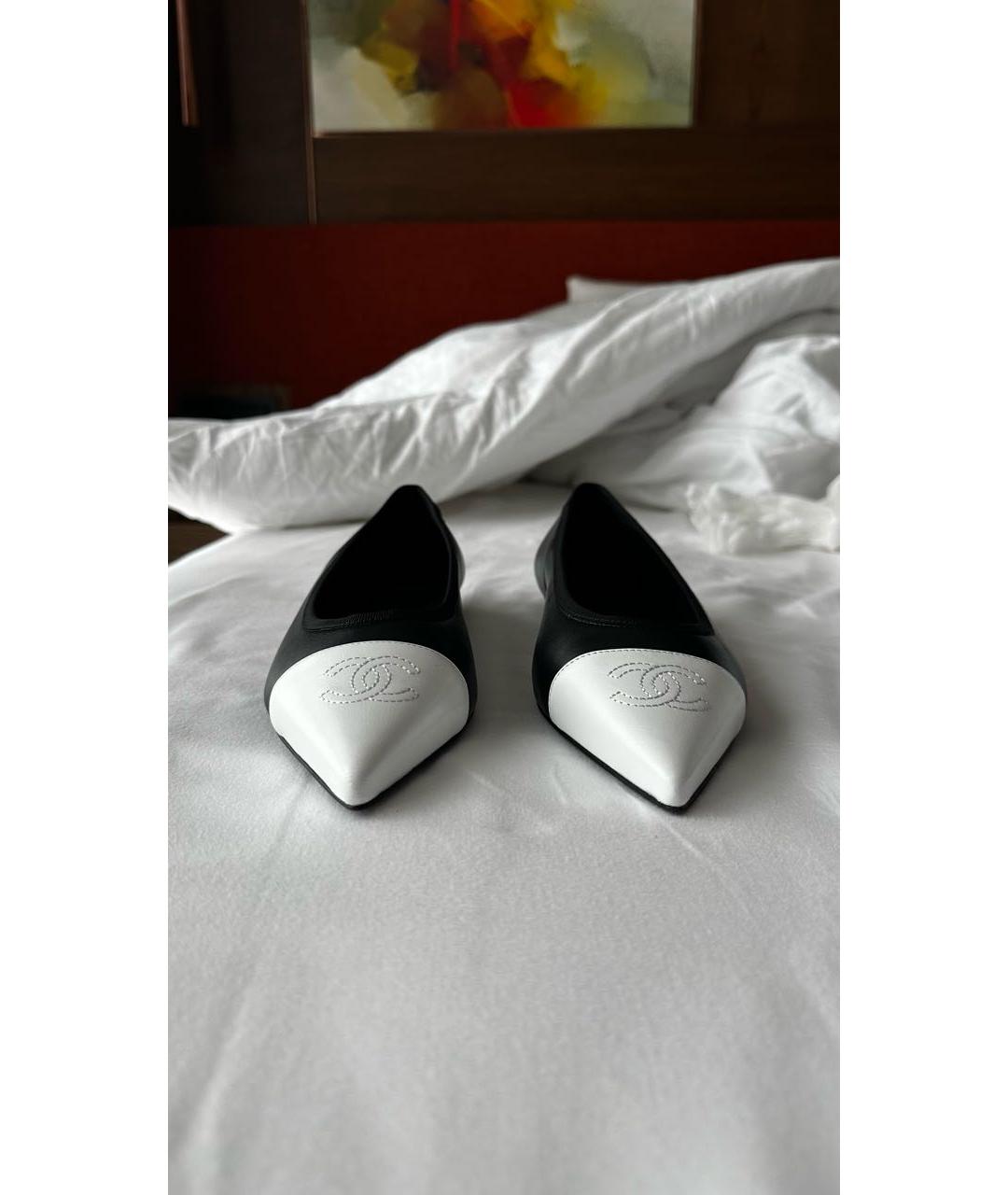 CHANEL Черные кожаные балетки, фото 2