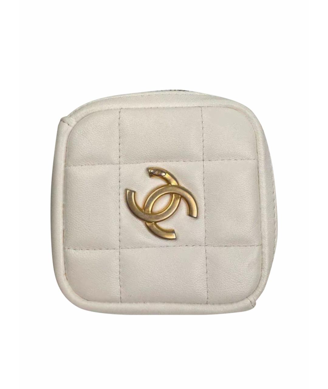 CHANEL Белая кожаная сумка через плечо, фото 1